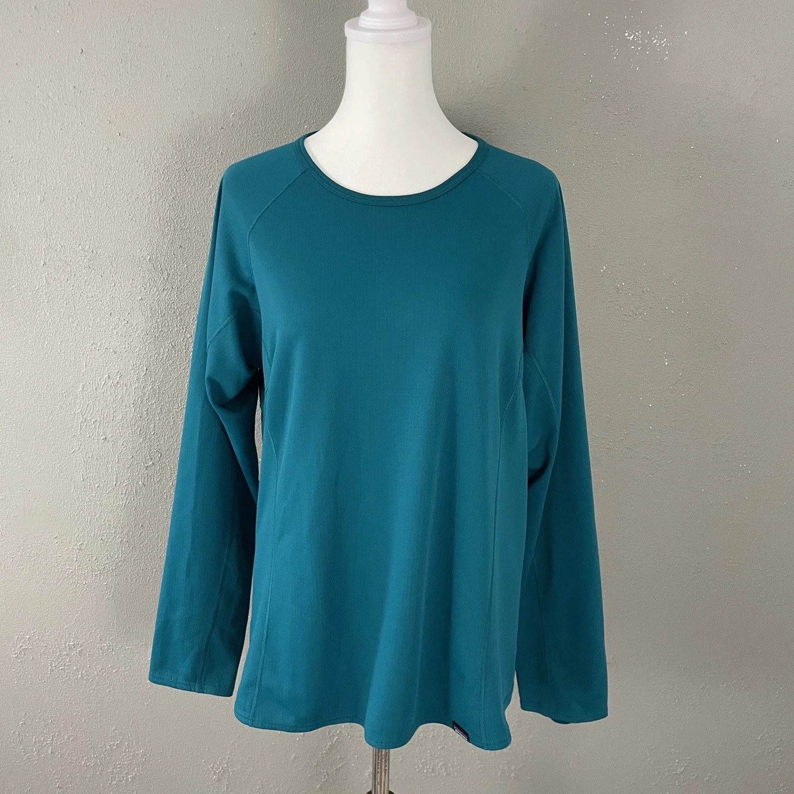 Patagonia Capilene Midweight Base Layer Shirt Women's XL Teal Aqua Blue Crew Top