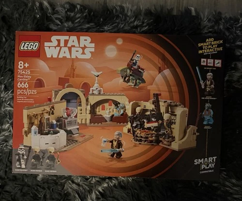 LEGO Star Wars Mos Eisley Cantina 75425  New In Box 666 Pieces