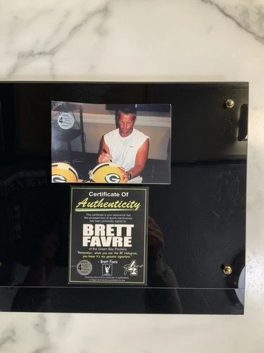 Brett Favre Autographed Green Bay Packers Helmet BF Hologram COA Display Case