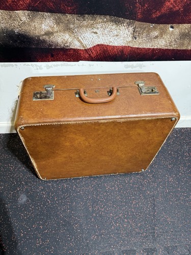 Vintage Tru-Flex Trunk & Luggage Co Suitcase – MidCentury Hard Shell Travel Case