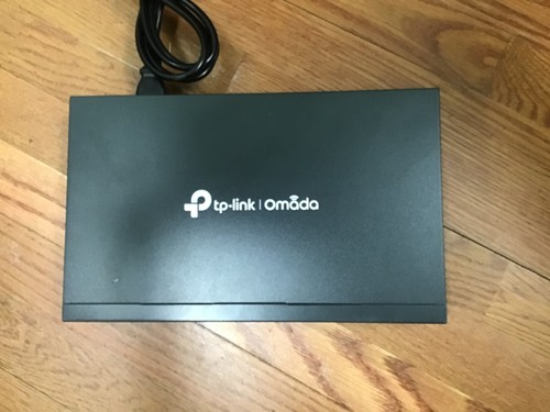 TP-Link ER7206 Omada Gigabit VPN Router