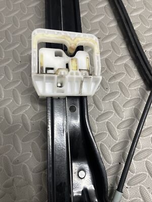 Genuine BMW Mini RH OS Front Window Regulator and Motor R60 