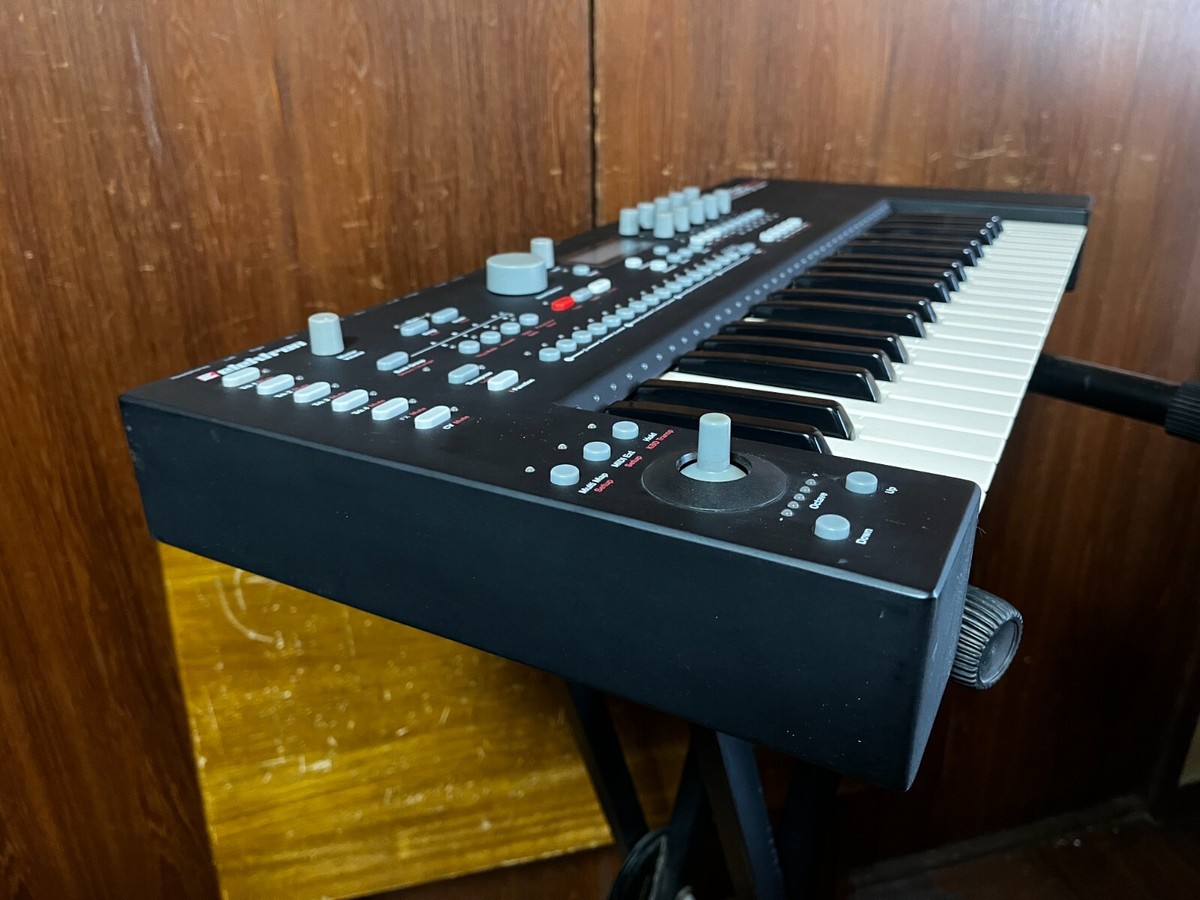 Elektron analog KEYS アナログシンセサイザー Elektronのアナログシンセサイザー、Analog keysのご紹介です。