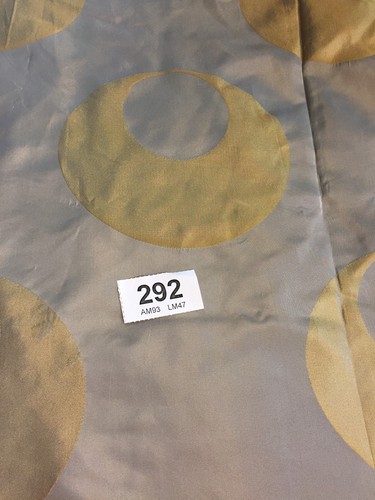 MASSIVE REMNANT Off Cut SoftFurnishing 280x320cm Reversible Got Hems & Joined - Picture 5 of 5