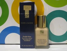 ESTEE LAUDER  DOUBLE WEAR STAY IN PLACE MAKEUP  1N1 IVORY NUDE  BOXED