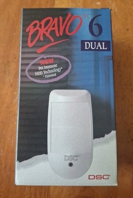 DSC BV-600 Bravo6 Dual PIR Motion Detector Pet Immune HDD Technology