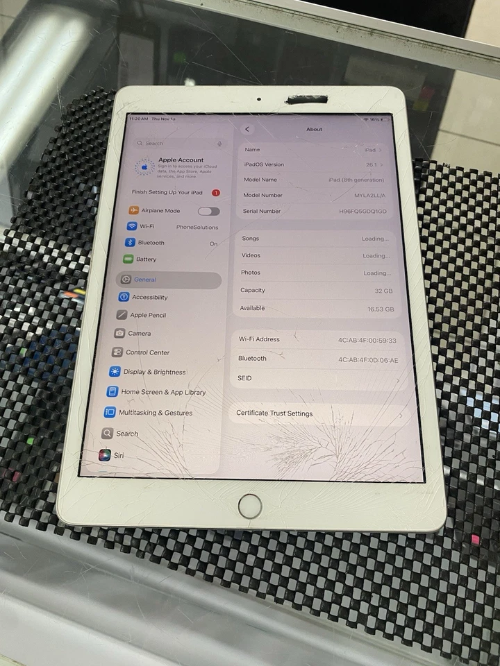 Apple iPad 8TH Gen Wi-Fi 32GB - for Parts/repair - A2270 - C69 - image 3 of 4