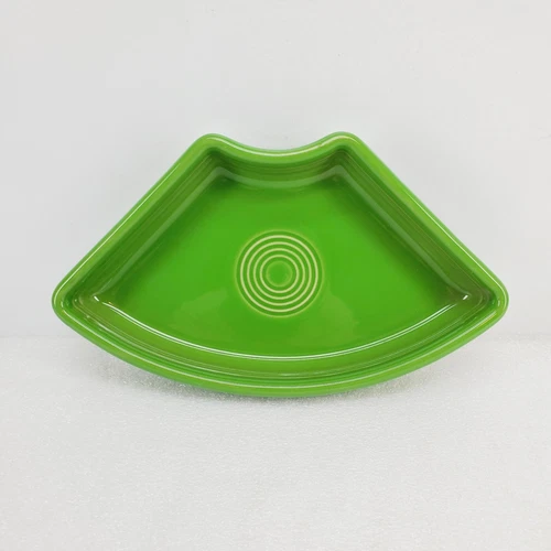 FIESTA omni relish TRAY shamrock green NEW 1st NWT