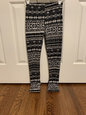 JUST COZY GRAY AZTEC 00-4 ONE SIZE FITS 