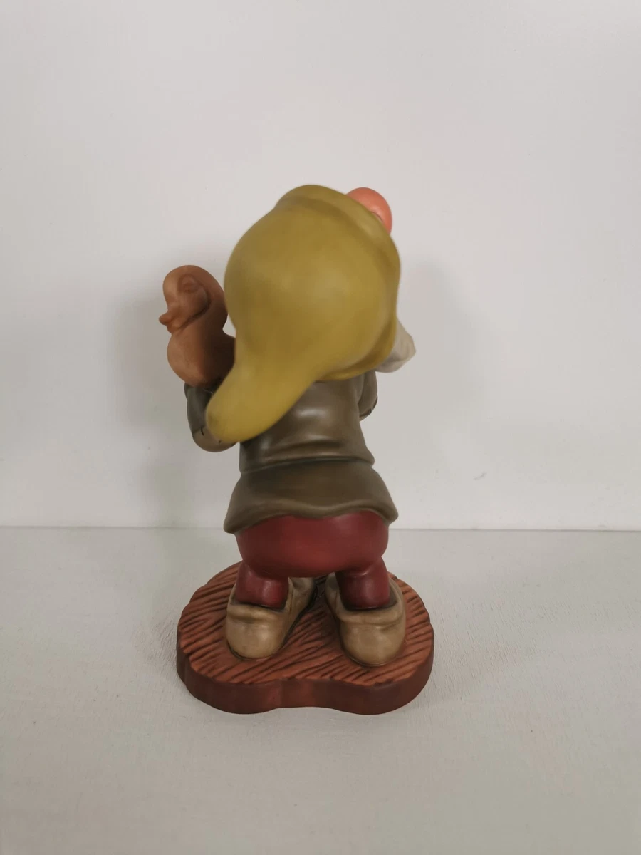 WDCC Disneys Schneewittchen und die sieben Zwerge Sneezy Hatschi mit COA