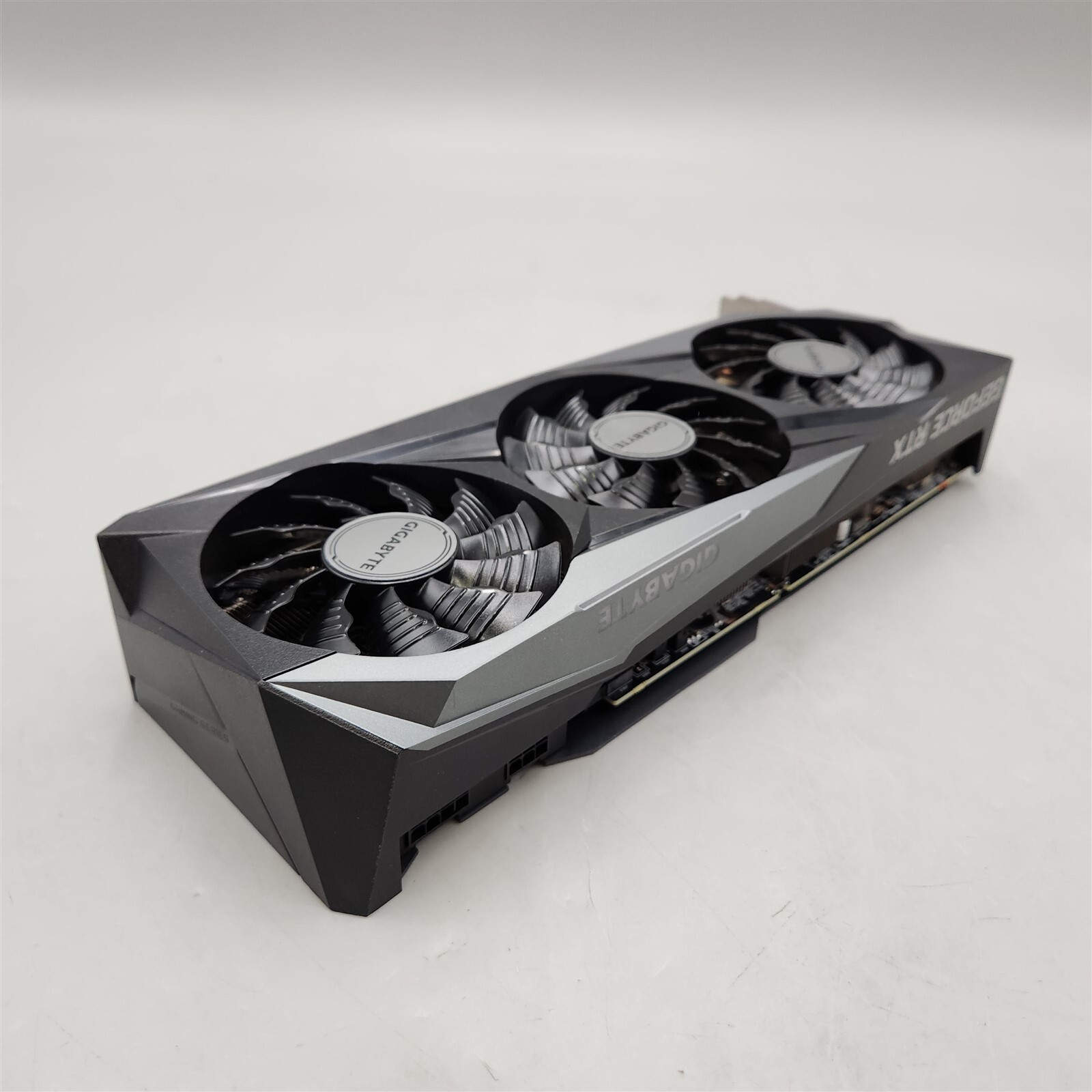 Gigabyte GeForce RTX 3070 GAMING OC 8G rev 2 0 NVIDIA 8GB GDDR6 gigabyte-geforce-rtx-3070-gaming-oc-8g-rev-2-0-nvidia-8gb-gddr6