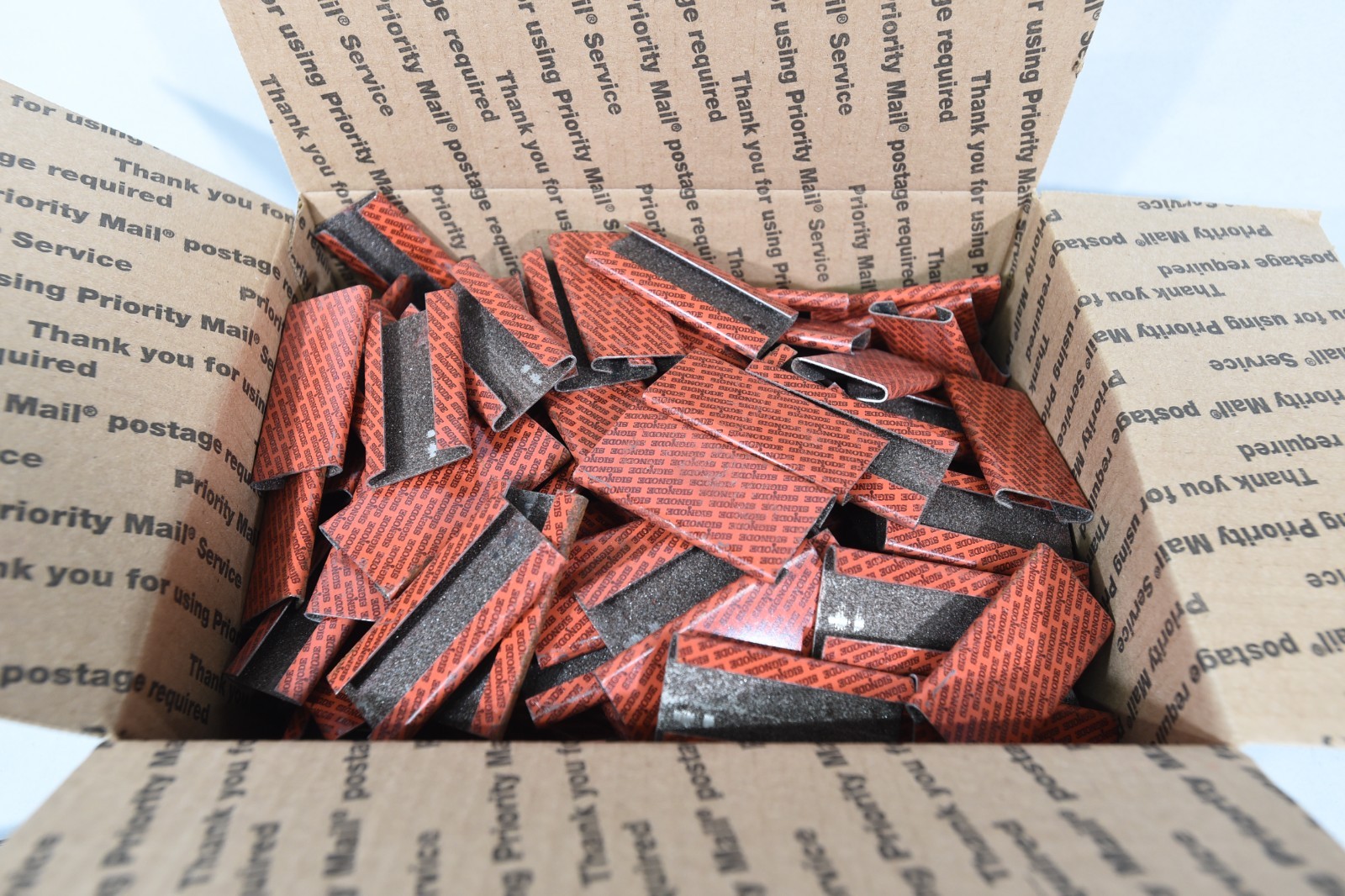 Box of 200 Signode 1  1/4" 107DG 000575 Strapping Seals
