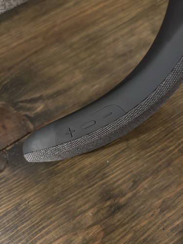 Altavoz inalámbrico de banda para el cuello Sony SRS-NS7R, sin dongle, gran forma - Imagen 5 de 5