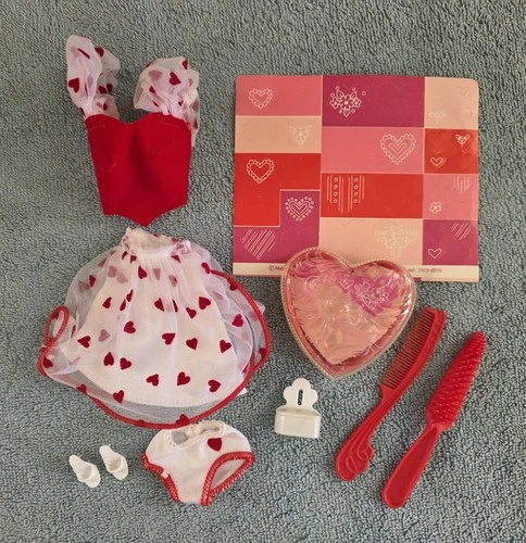 Vintage 1983 Barbie "Loving You" Hearts Outfit #7072 Top, Skirt, Stickers & Pad