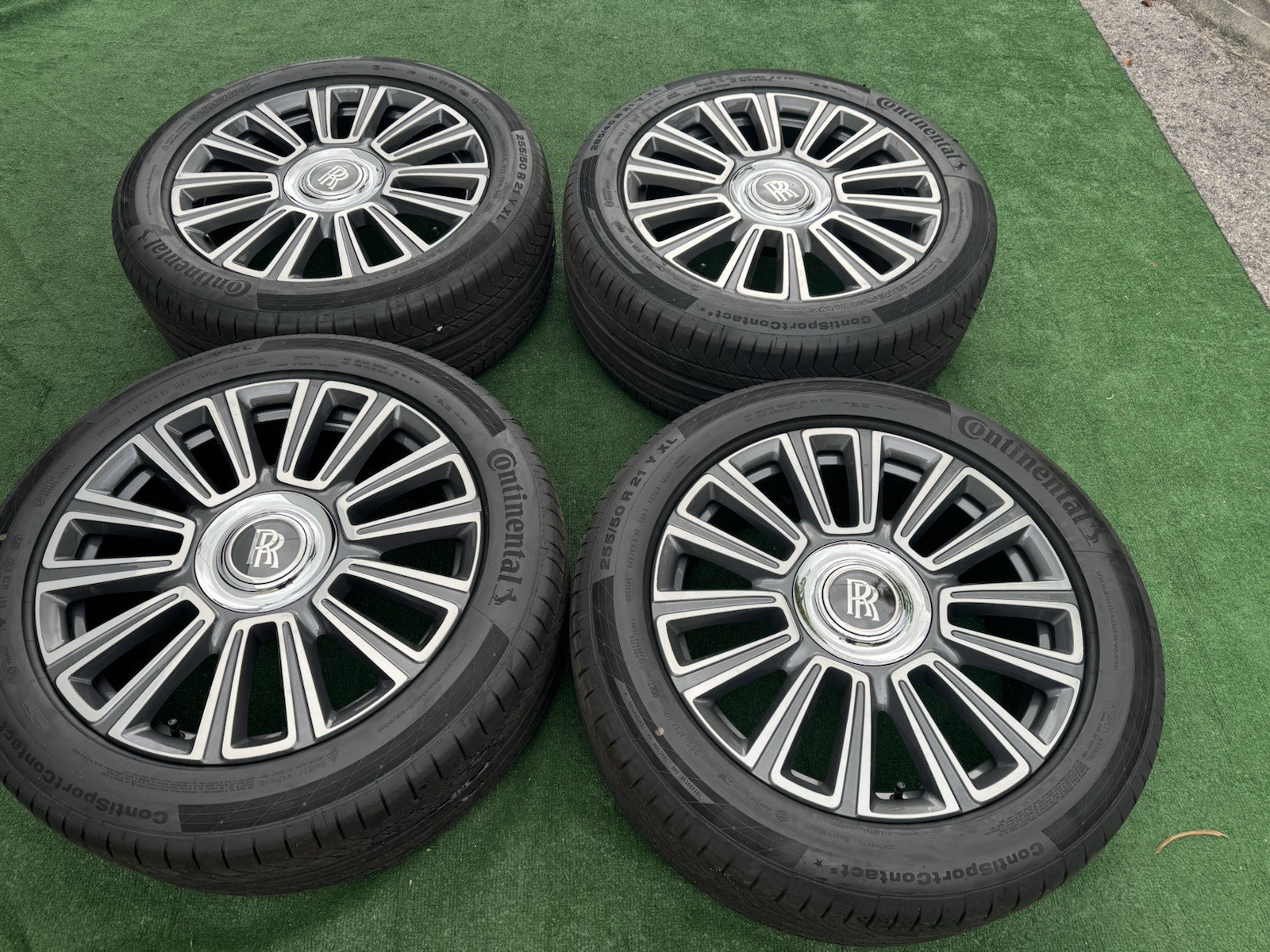 Rolls-Royce 21" OEM Phantom Wheels and Tires 2003-2017 Rolls-Royce Phantom VIDEO