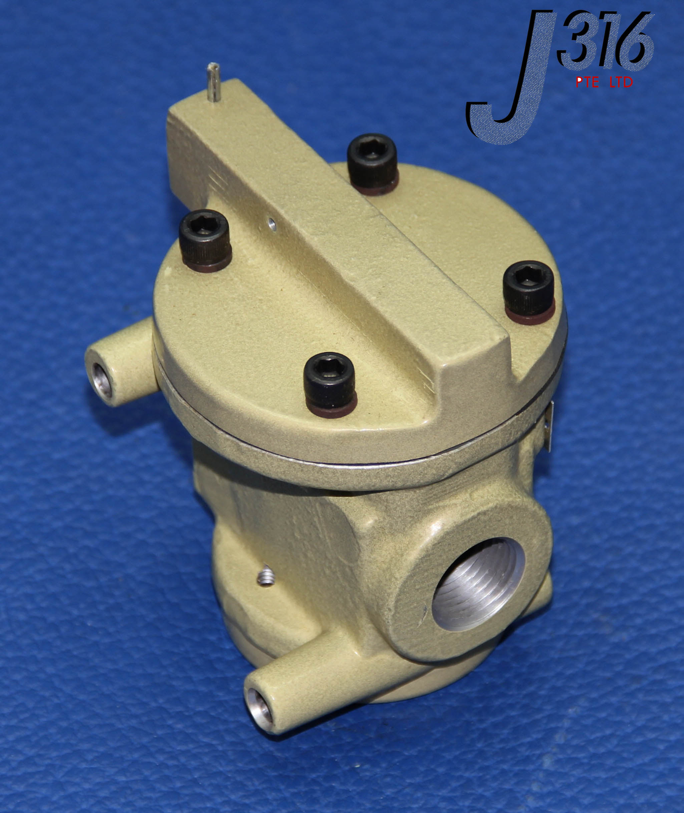 7054 AIR CONTROL VALVES (LOT OF 7) A0015C eBay