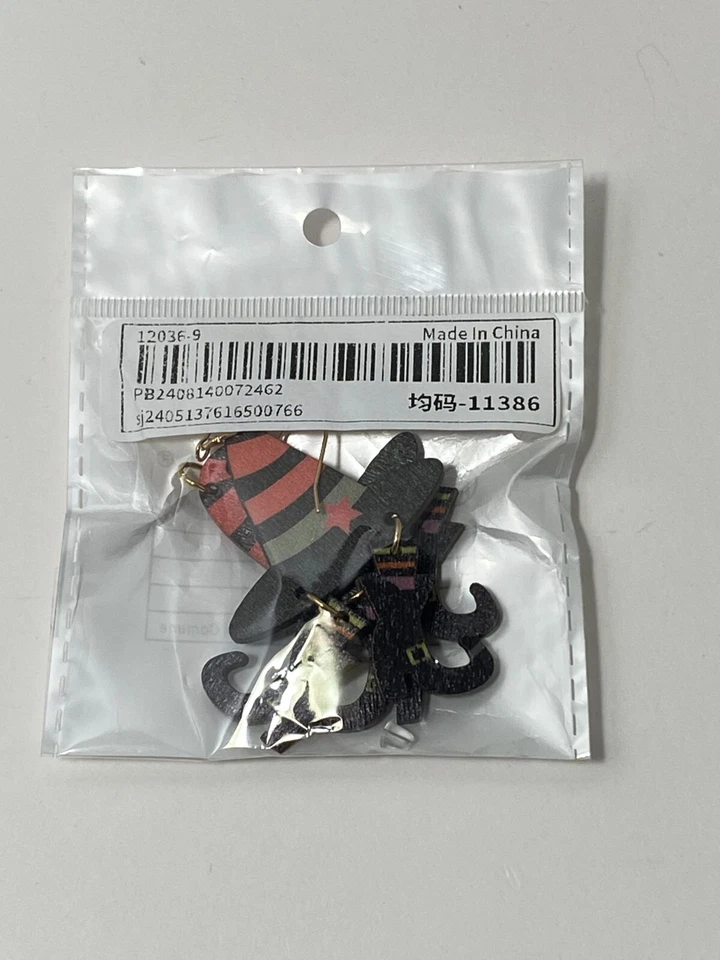 Halloween Brujas Sombrero y Zapatos Pendientes, Estrella Luna Pendientes Madera, Nuevo Foto 2 de 2