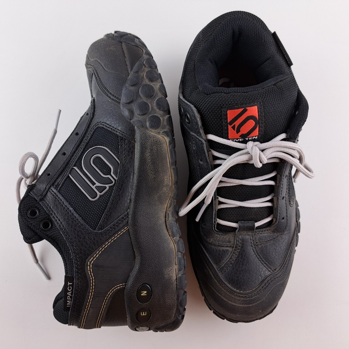 Five Ten Impact Low Shoes Mens Size 7 Black Stealth Rubber Five Ten Impact Low Shoes Mens Size 7 Black Stealth Rubber