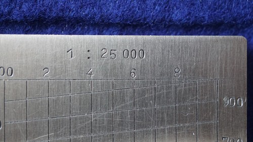 Antique Transversal Scale in Case - Picture 6 of 7