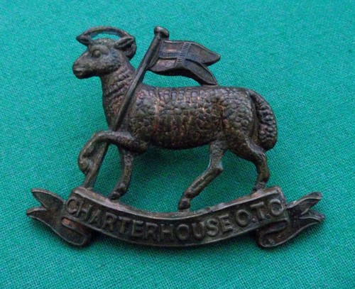 Charterhouse School, Surrey, OTC ~ 100% GENUINE British Military Army Cap Badge - Picture 8 of 8