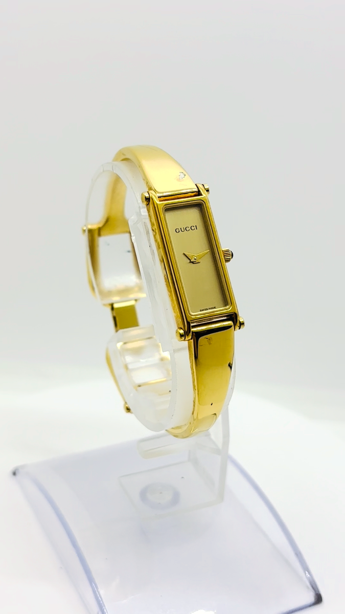 Near Mint w/Box] Gucci 1500L Watch Rectangle Vintage Quartz Gold