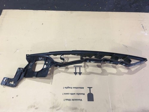 BMW X5 E70 Kotflügelhalter vorne links 7157989 3.00 Diesel 180kw 2012 21501658