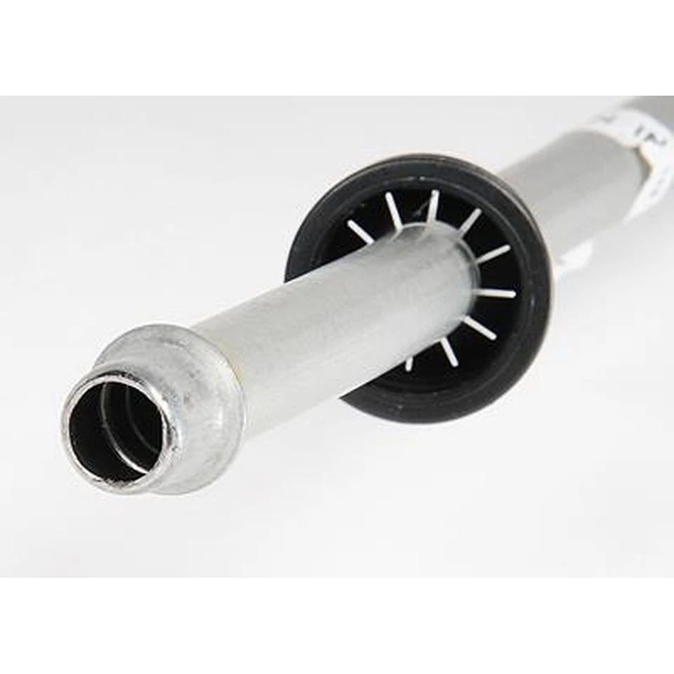 GM Genuine Parts 15112871 Engine Oil Cooler Hose Assembly - Image 3 of 4