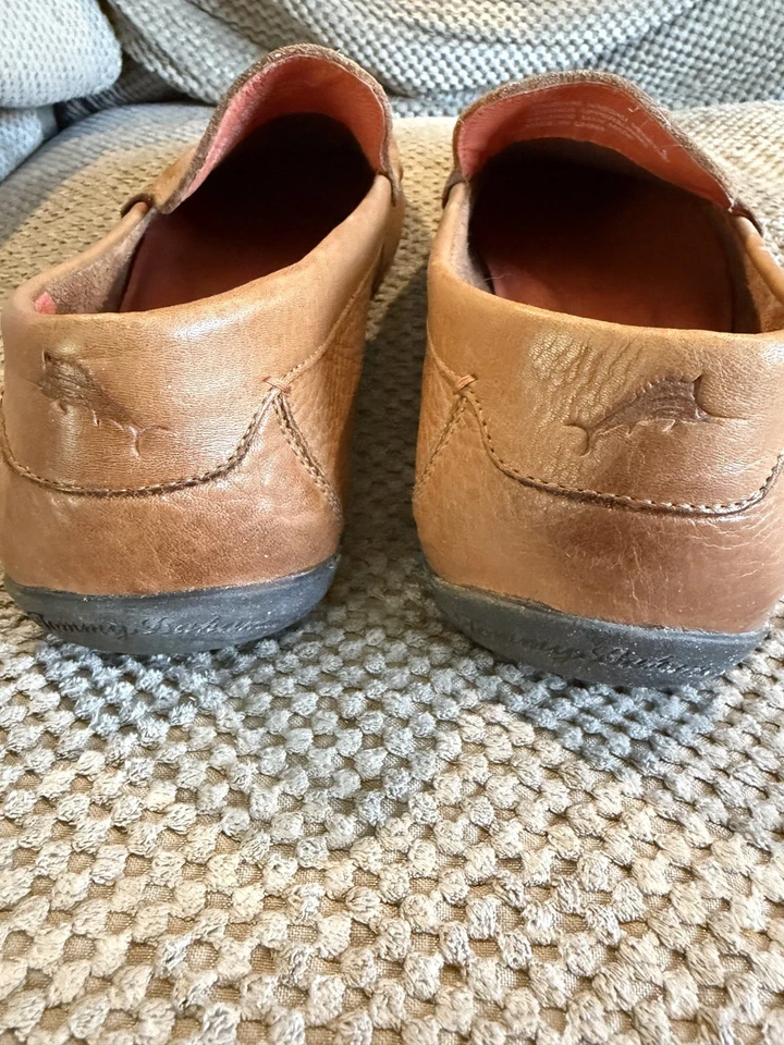 Mocasines de conducción Tommy Bahama Nassau venecianos de cuero tostado talla 10,5D Foto 3 de 4