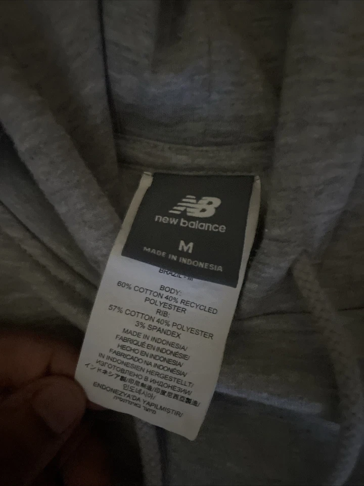 Sudadera con capucha New Balance para hombre talla M Foto 4 de 4