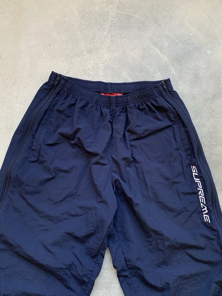 PANTALONES DEPORTIVOS SUPREME CREMALLERA COMPLETA HOLGADOS CALENTAMIENTO TALLA L Foto 3 de 4