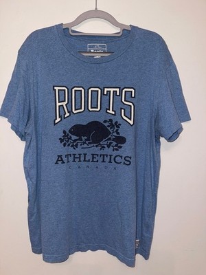 Roots Men s L Heritage Canadian Blue Graphic Short Sleeve Logo Casual T-Shirt