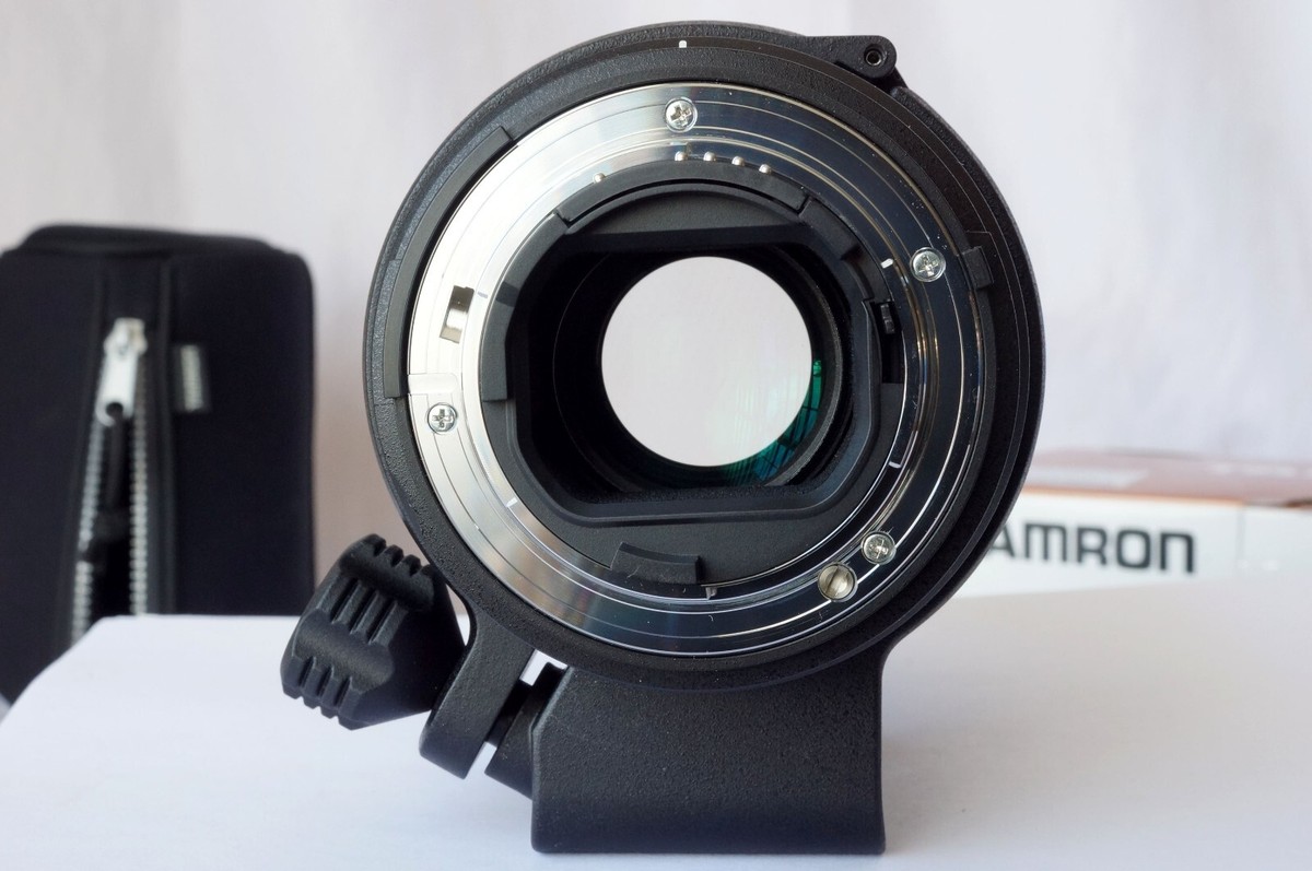Tamron 180mm SP DI AF F3.5 Micro 1 :1 for Nikon Mount Lens