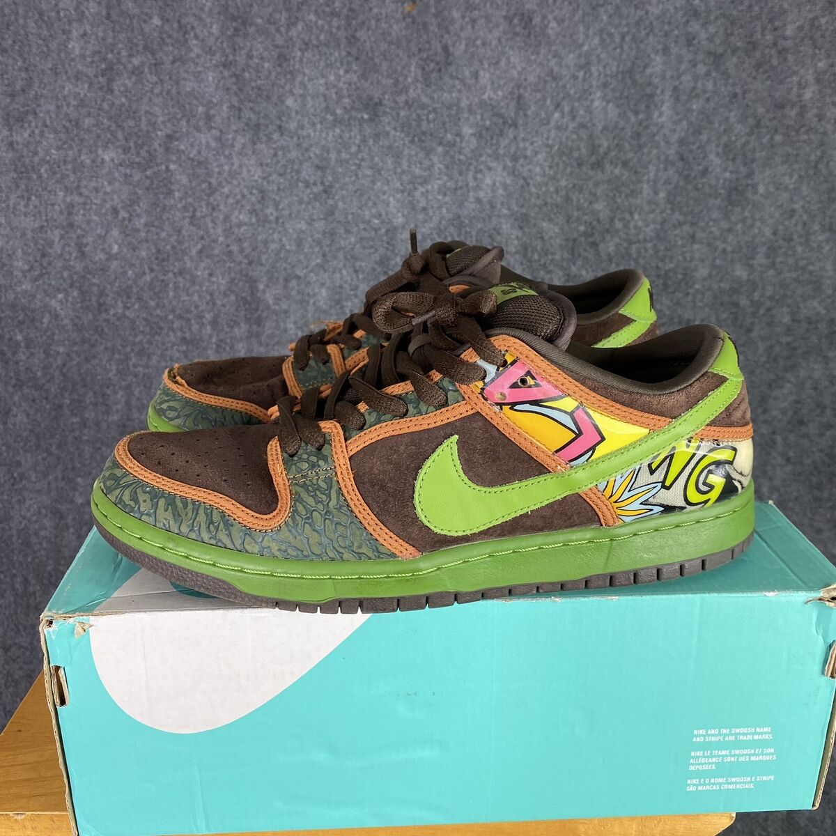Nike SB Dunk Low Mens 9.5 US Shoes De La Soul 2015 Skate Nike SB Dunk Low Mens 9.5 US Shoes De La Soul 2015 Skate