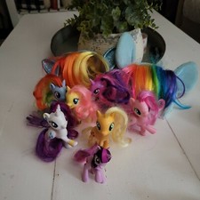 2016 MY LITTLE PONY...7 LITTLE PONYS 2 HEADBANDS..PONYS ARE 3 TO 3.5 INCHES TALL