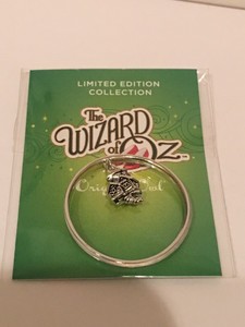 Details About Origami Owl Wizard Of Oz Dangle Back Plate