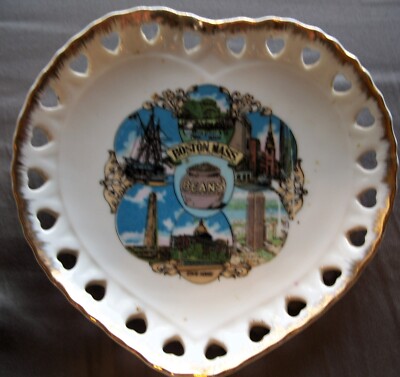Vintage Boston Mass Heart Shaped State House Collectors Ceramic Plate BEANS 6''