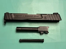 USED OEM SMITH & WESSON SD40 COMPLETE SLIDE BARREL GUIDE ROD SPRING BLACK