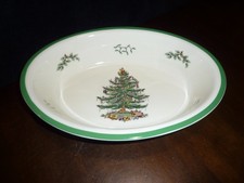 Spode England Christmas Tree oven to table 12.5" x 9" oval bowl