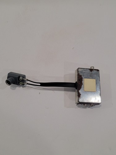 Atari 2600 Switch Box Adapter Video with Ohm Connector ~ Not Tested - Picture 6 of 10