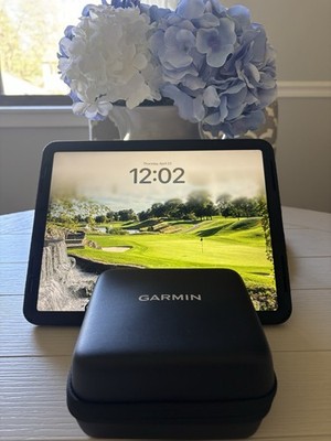 Apple iPad Pro 1024GB 11in Wi-Fi + 5G iPadOS 17.6.1 w/ Garmin Golf Accessories