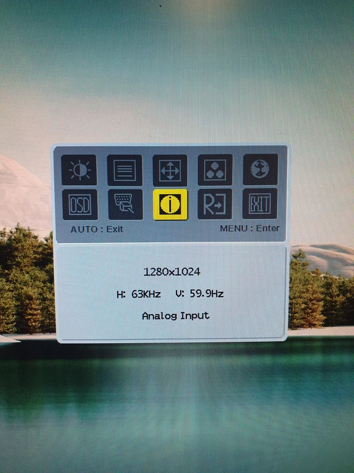 Acer AL 1717 A LCD 1280 x 1024 Fullscreen Monitor with VGA & UK Power Cable +VAT - Image 3 of 4