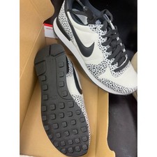 Nike Internationalist Premium Safari Women's Sneakers