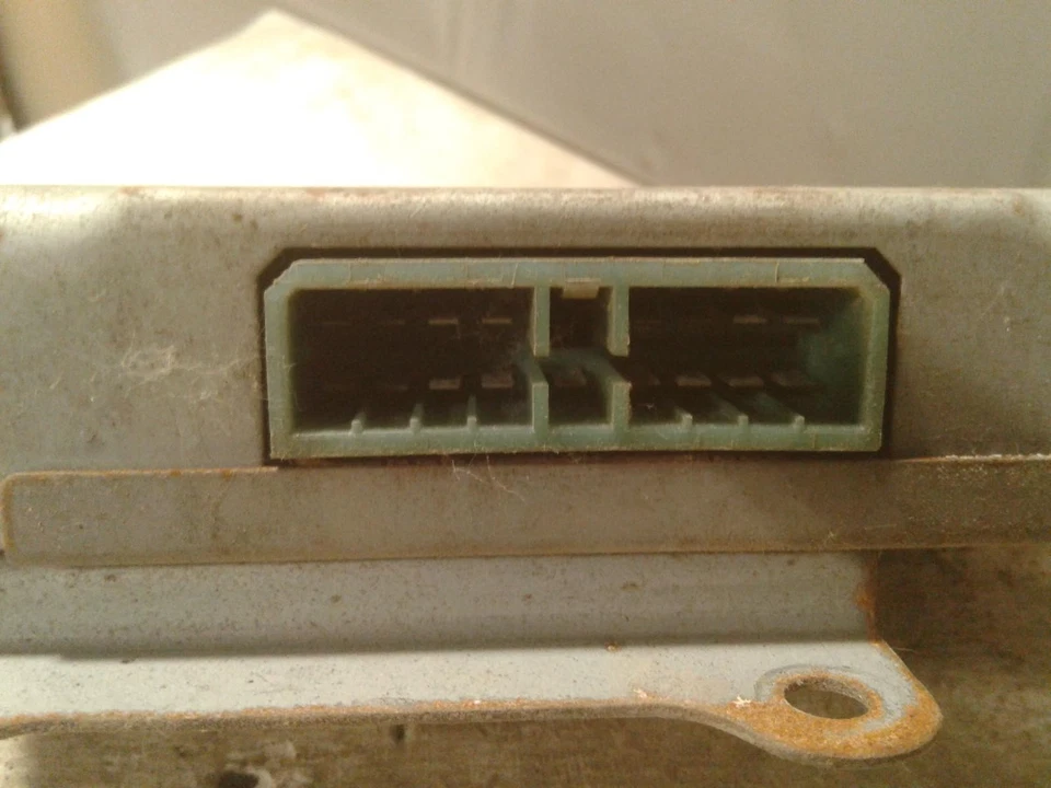 Used Engine Control Module (ECM) fits: 1986 Chevrolet Nova Electronic Control Mo - Image 2 of 4