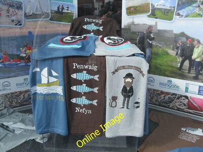Foto 12x8 Crysau-T Cymraeg - Welsh T-Shirts Pwllheli Eine Auswahl Welsh c2012