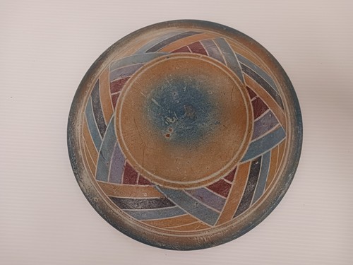Ciotola vintage in terracotta design azteco con fondo tondo argilla rosso turchese - Foto 6 di 15