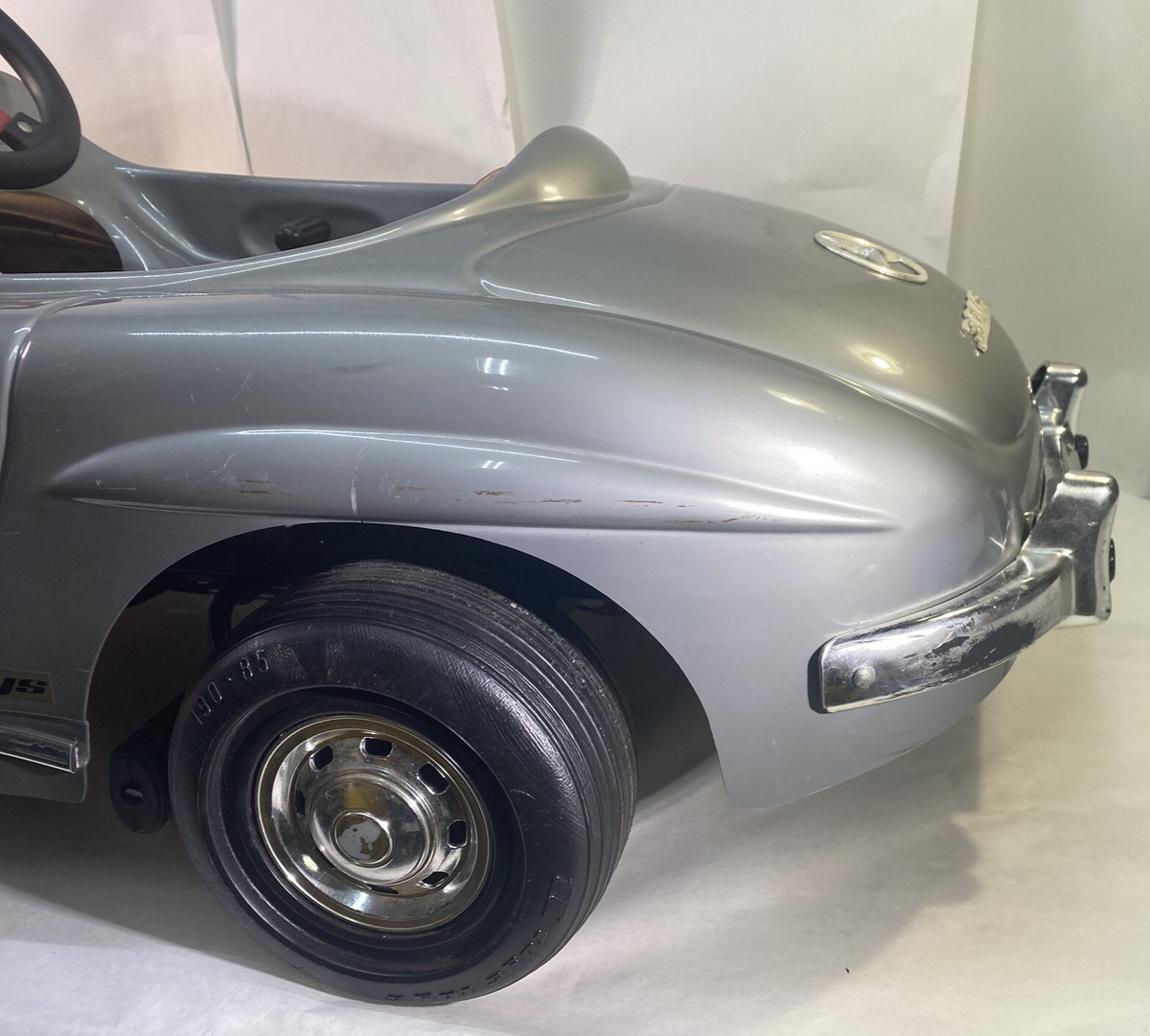 MERCEDES 300 SL TT TOYS TOYS AUTO PEDAL CAR Vintage Made In MERCEDES 300 SL TT TOYS TOYS AUTO PEDAL CAR Vintage Made In