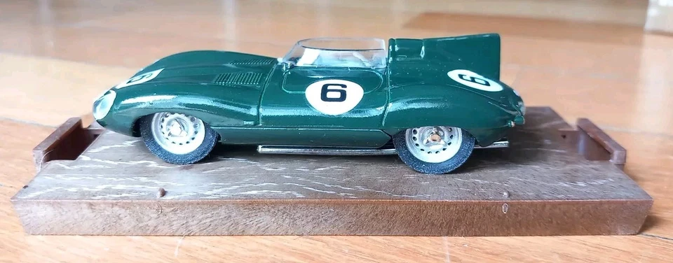 BRUMM R147 Jaguar D-Type HP 260 Serie Oro 1:43 Mike Hawthorn 1° Le Mans 1955 Ita - Immagine 2 di 4