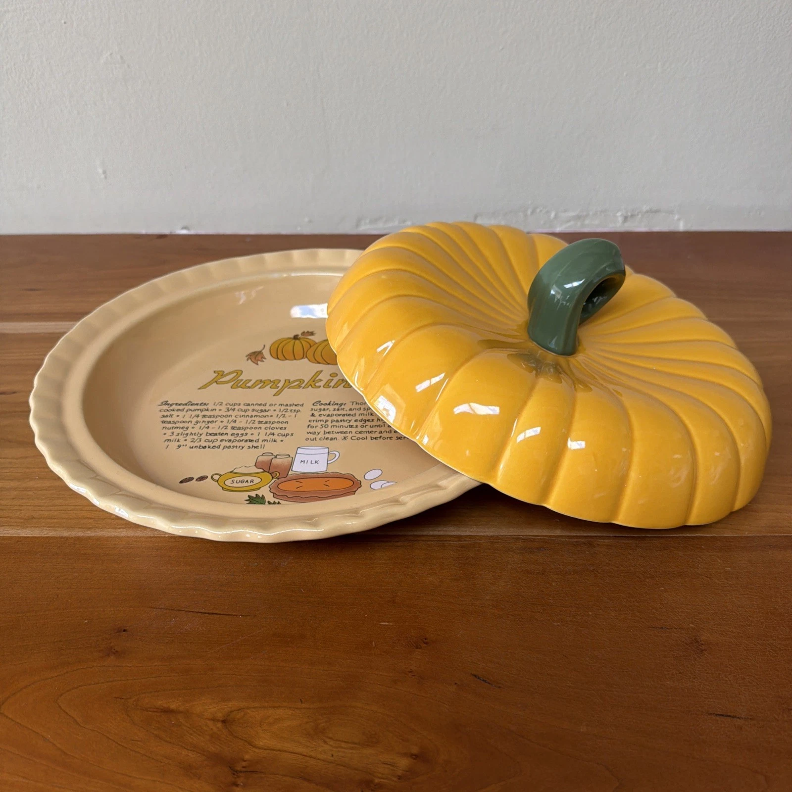 Vintage Ceramic Pumpkin Pie Recipe Plate w/ Lid Pie Keeper Covered Dish