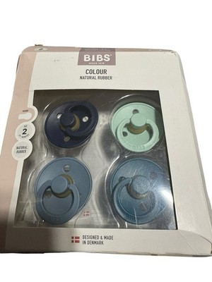 Bibs 4 Pack Size 2 Pacifiers New Natural Rubber
