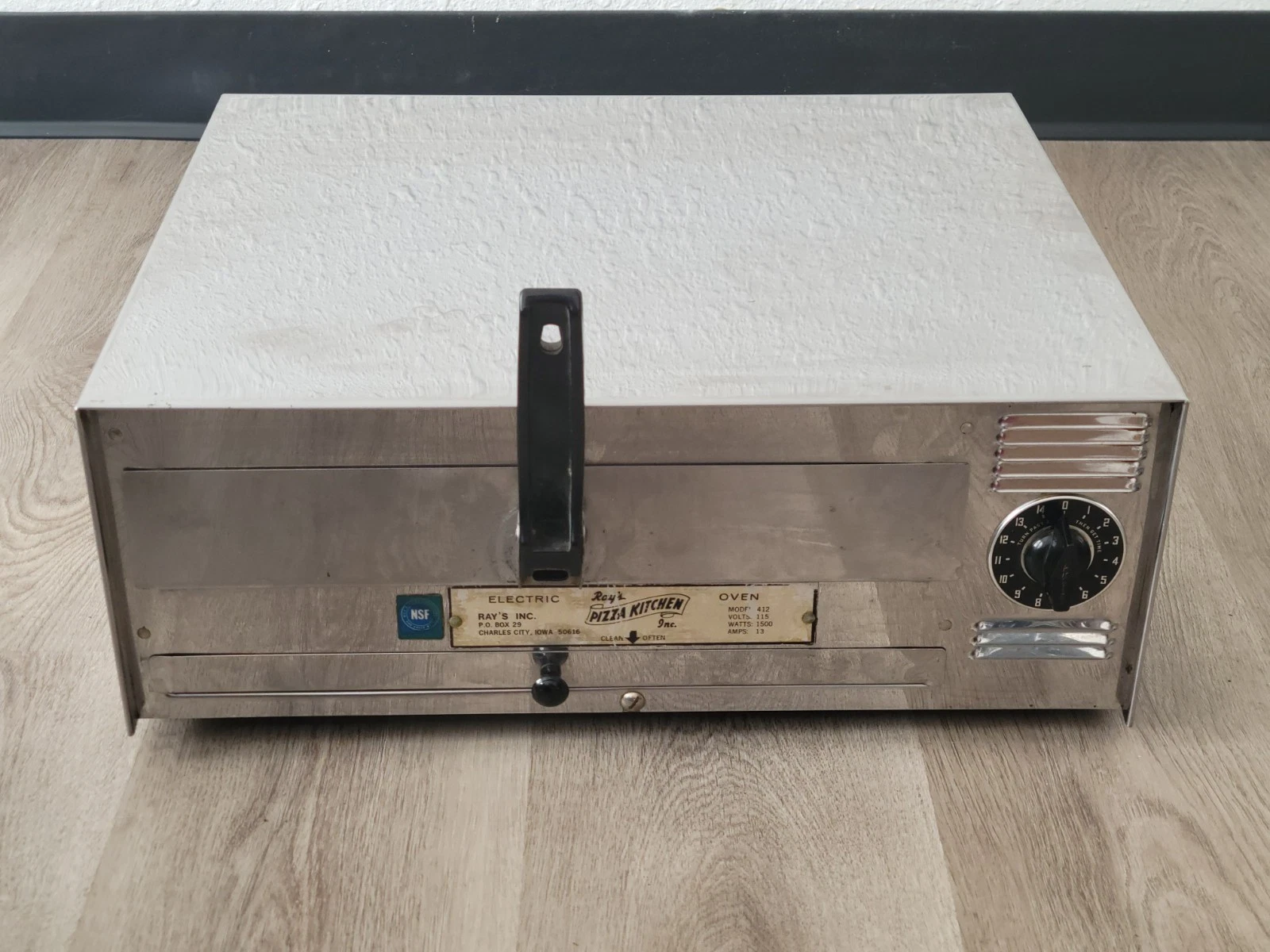 Wisco Industries Pizza Pal Electric Oven Model 412 For Pizza Or Pretzel - TESTED
Opens in a new wind